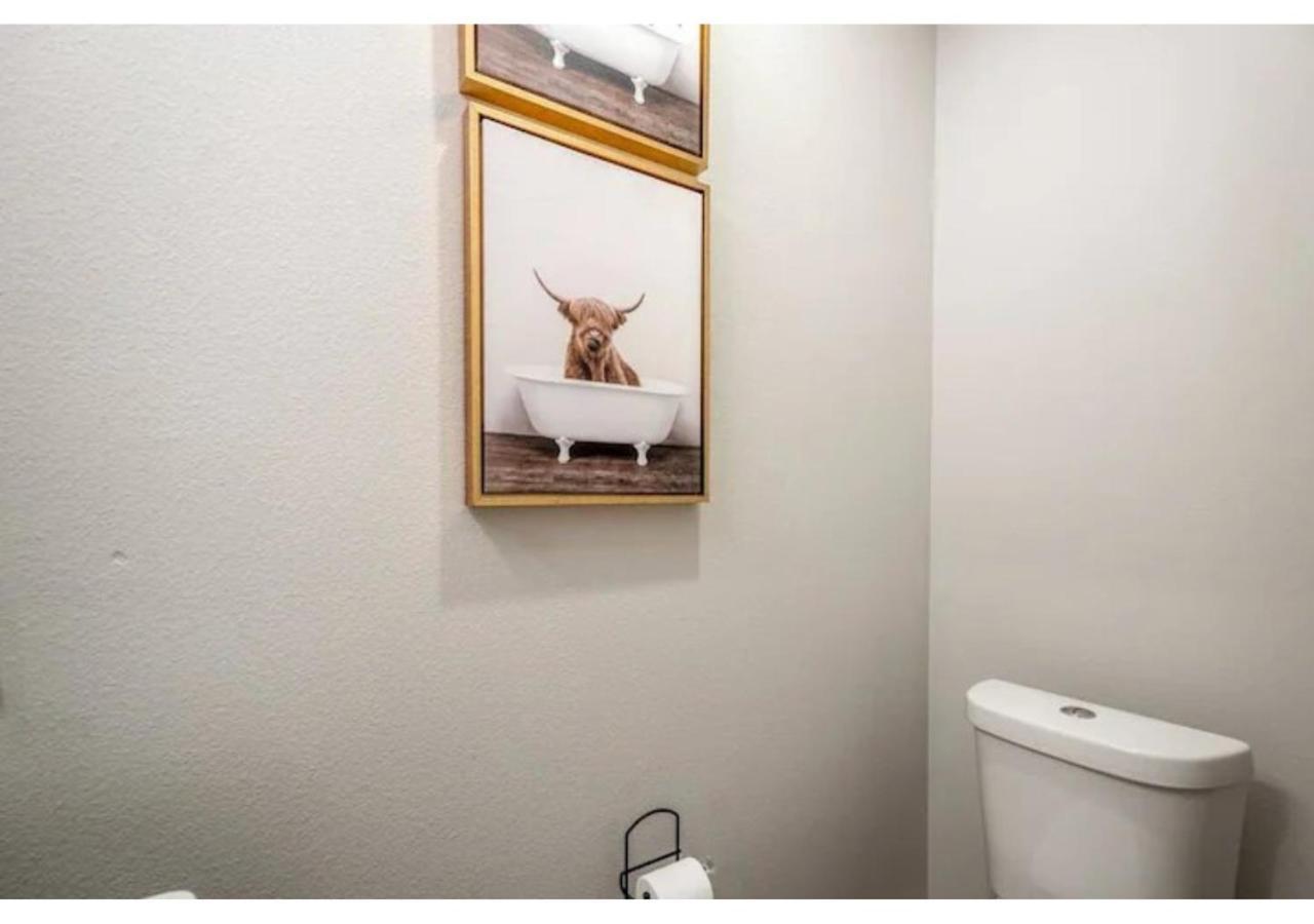Spacious 3 Bed House Near Md Anderson With Free Parking & Wi-Fi Хьюстон Экстерьер фото