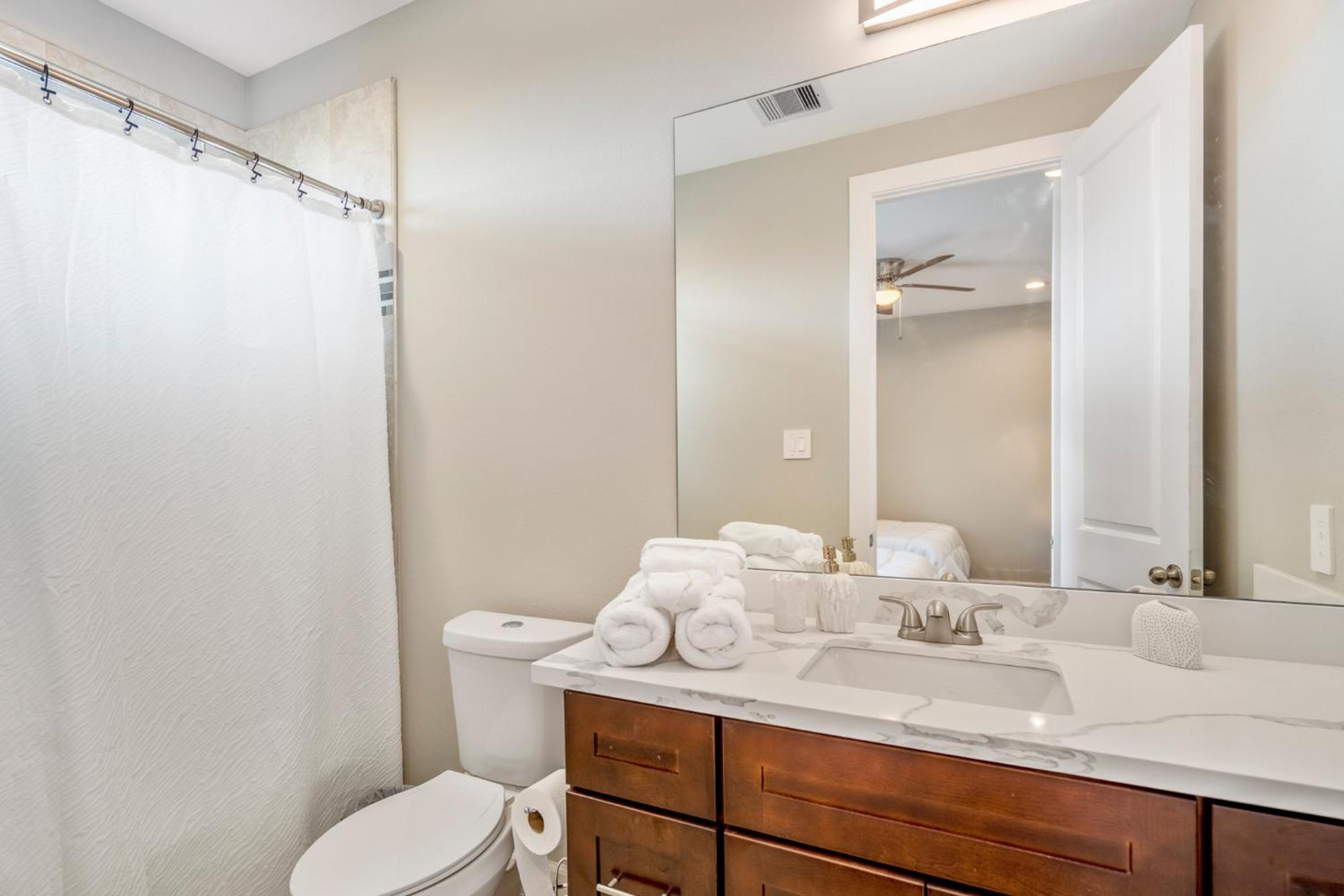 Spacious 3 Bed House Near Md Anderson With Free Parking & Wi-Fi Хьюстон Экстерьер фото