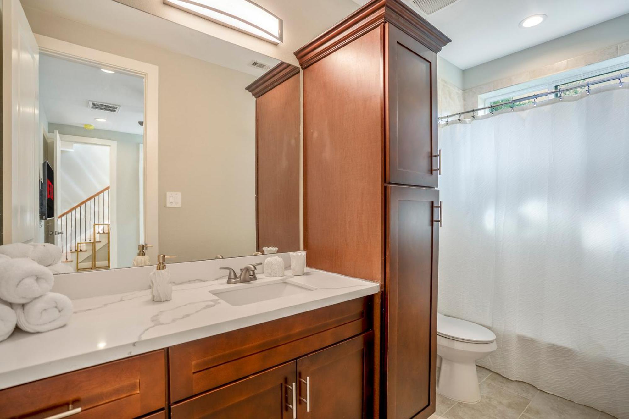 Spacious 3 Bed House Near Md Anderson With Free Parking & Wi-Fi Хьюстон Экстерьер фото